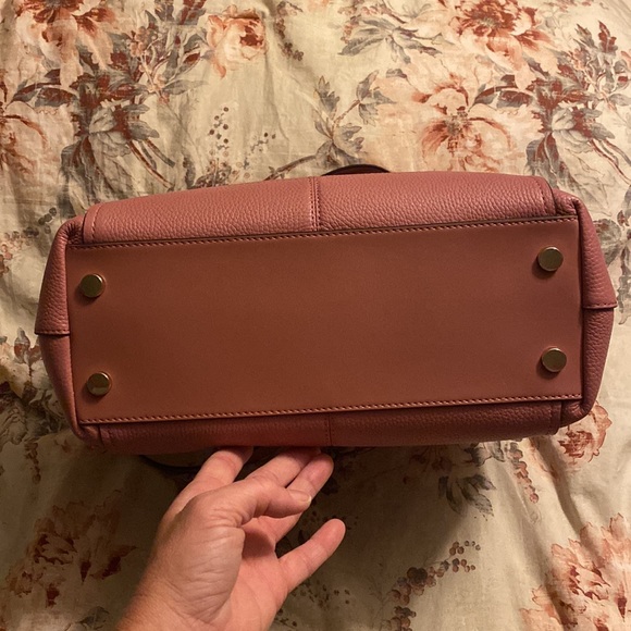 *NWT* Michael Kors Mollly Large Shoulder Tote in Leather - Picture 10 of 14